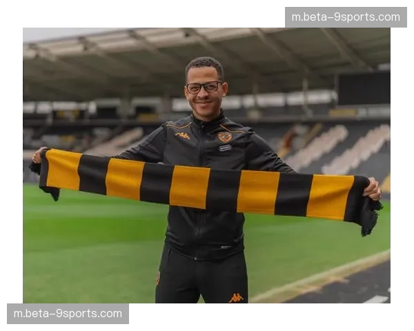 罗塞尼尔面对阿森纳高压对策 门将桑切斯参与后场出球体系 罗塞尼尔面对阿森纳高压对策 门将桑切斯参与后场出球体系