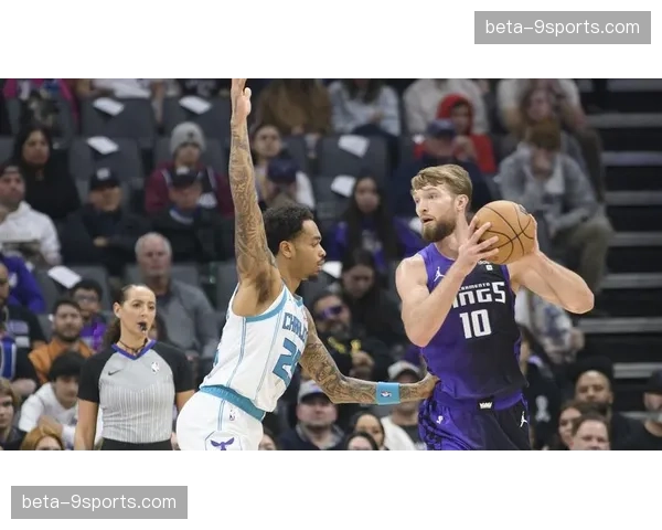 黄蜂外线三分爆发追平队史纪录 大胜国王展现空间型进攻威力